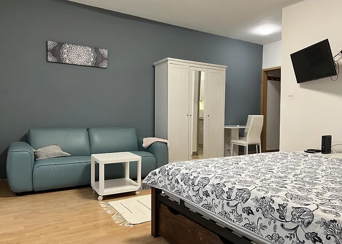 Muranyi Apartment